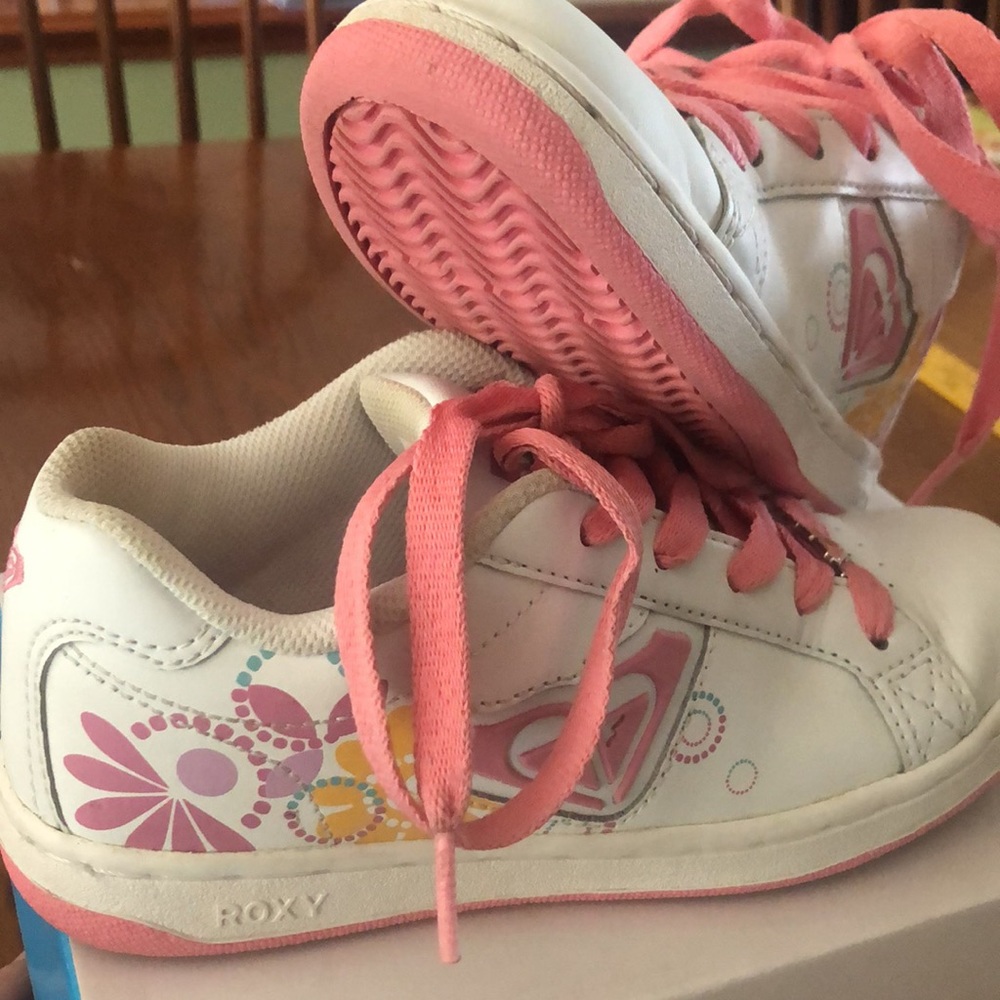 Roxy Laguna Jackie Sneakers - Picture 3 of 12